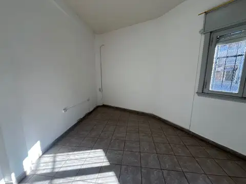 Depto Tipo Casa en Alquiler de 2 ambientes