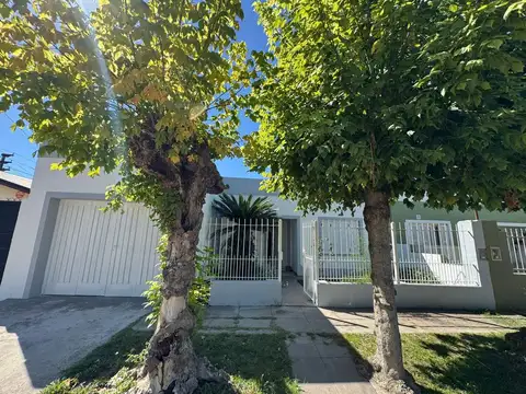 CASA EN VENTA EN GRAL RODRIGUEZ