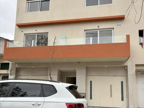 Venta Dúplex 3 amb a estrenar c/coch en Versalles