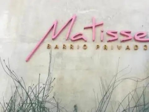 Excelente lote de 1000 m2 en venta en Barrio Matisse.