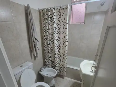 Monoambiente 43m2 sin expensas con patio al frente
