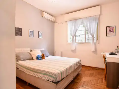 Depto Tipo Casa 4 ambientes con 3 baños