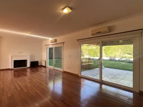 Casa en Alquiler 15 años