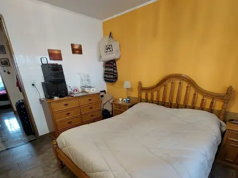 Depto Tipo Casa en Venta con 1 cocheras