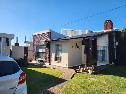 VENDE CASA  AMERICANA 3 AMBIENTES - APTA CREDITO