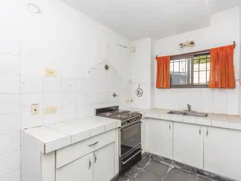 Casa 6 ambientes en Boulogne