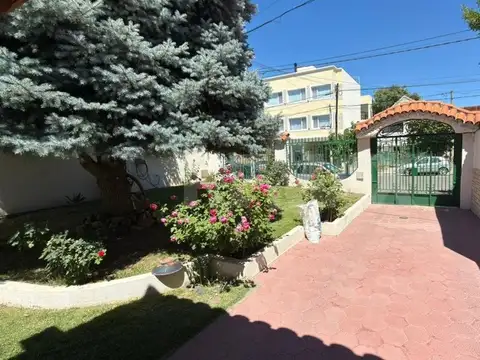 Casa en Venta en Neuquen, USD 260.000