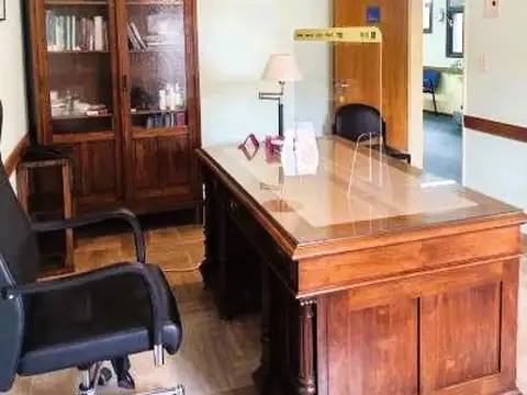 Oficina en Venta en Nuestra Señora De Lourdes, USD 28.000