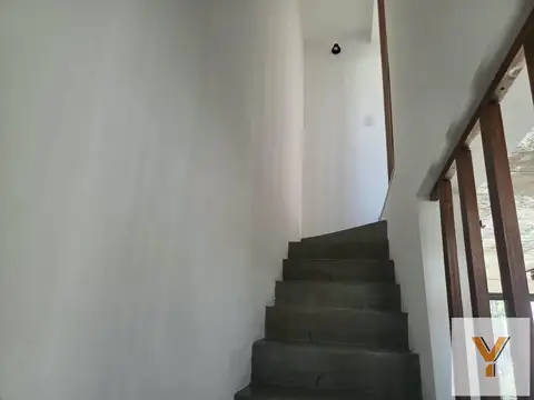 Depto Tipo Casa en Alquiler de 3 ambientes