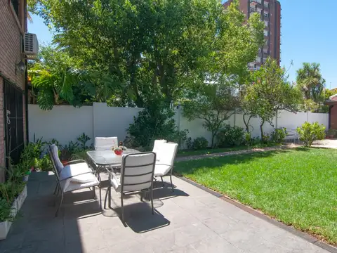 CHALET 7 AMBIENTES RETASADO