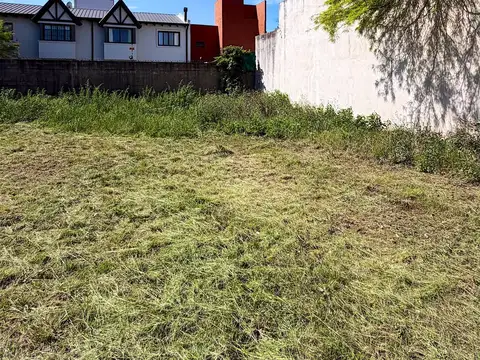 Terreno en Venta en Jockey Club, USD 169.000
