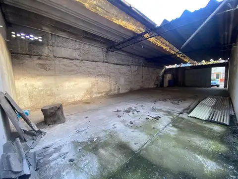 Galpon en Venta 8  mts Frente