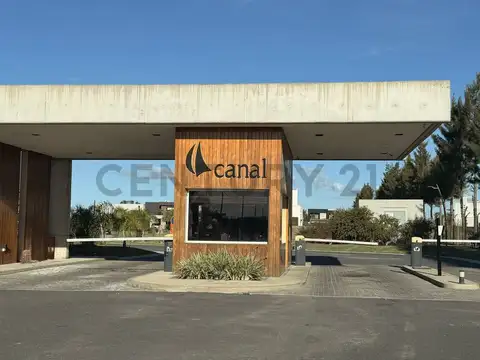 BARRIO NÁUTICO EL CANAL VILLANUEVA