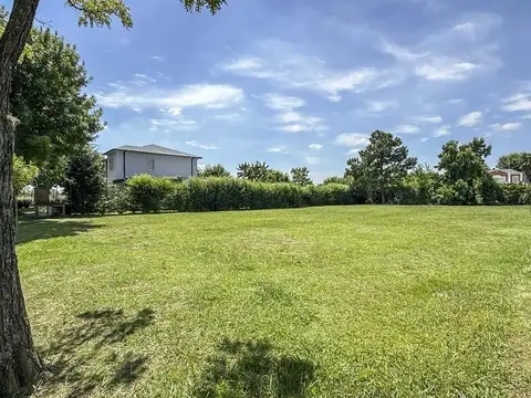 Terreno en Venta en Pilar del Este - Los Jazmines, USD 110.000