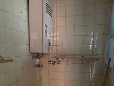 Departamento en Alquiler en Monserrat, $ 700.000