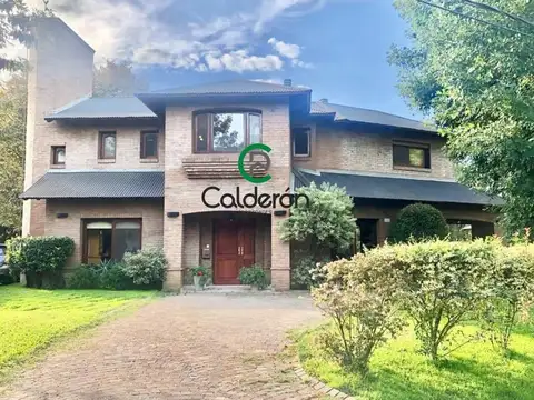 Casa  en Venta en Banco Provincia, Moreno, G.B.A. Zona Oeste