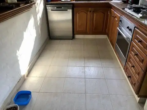 Casa  en Venta en Banco Provincia, Moreno, G.B.A. Zona Oeste