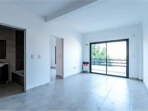 DOS AMBIENTES AMPLIO  - EXCELENTE ESTADO   -