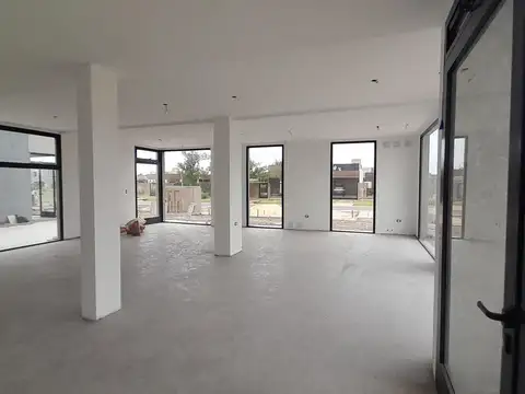 Local en Alquiler A Estrenar