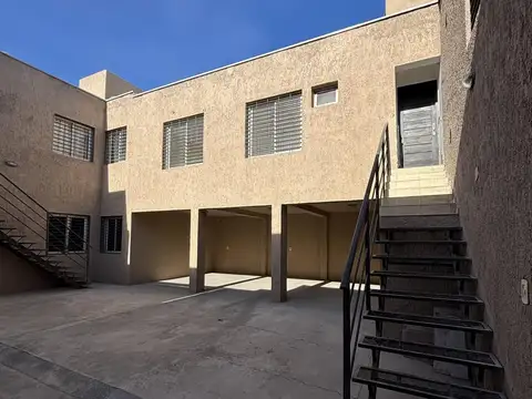Departamento en calle Azcuenaga