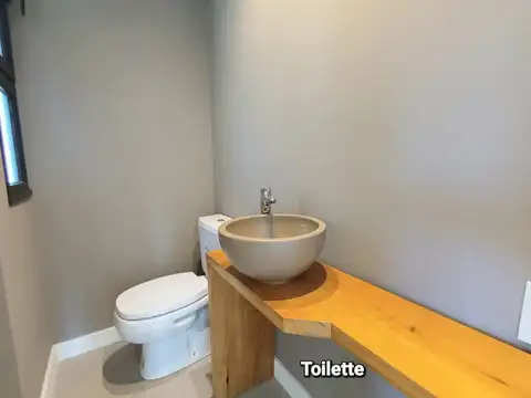 VENTA CASA ESTRE MANZAN ST CLARA 3 DORM LOTE 859M2