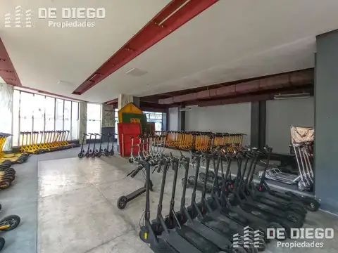 EDIFICIO COMERCIAL OFICINA EN ALQUILER CON ESTACIONAMIENTO y SIN EXPENSAS SAN CRISTOBAL