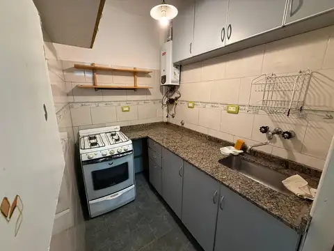 Depto Tipo Casa en Venta 51 años