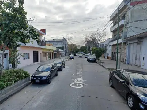 Casa en venta - 4 Dormitorios 1 Baño - 300mts2 - Villa Soldati