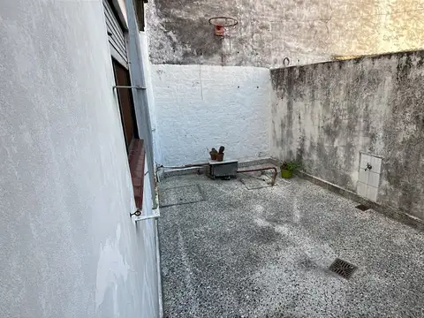 Departamento en Alquiler en Villa Talleres, $ 850.000