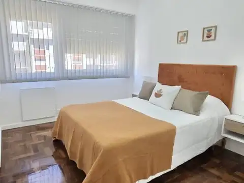 Departamento en Venta en Plaza Colon, USD 97.500