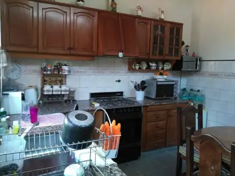 Depto Tipo Casa 4 ambientes con 1 baño