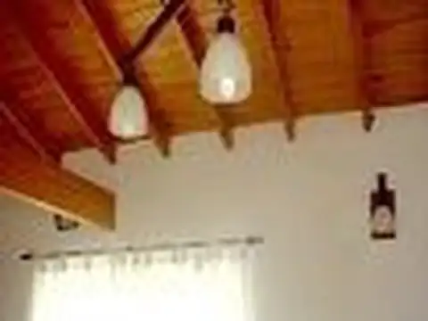 Casa en Alquiler Temporal con 1 cochera