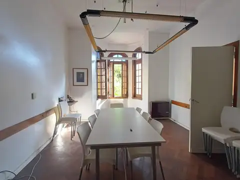 CASA EN VENTA EN BARRIO LOURDES EN PLANTA ALTA