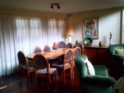 Casa en Venta de 5 dormitorios