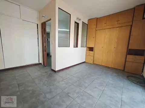 Departamento en Alquiler en Flores, $ 490.000