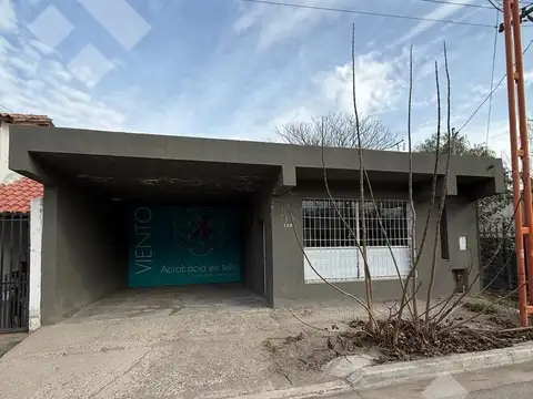 ALQUILER GALPÓN 264m2 - B° ARÉVALO, CIPOLLETTI