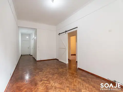 Montevideo 1029 , Piso 1