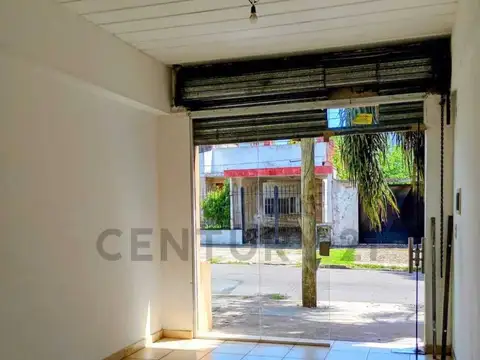Alquiler local comercial - Castelar Norte