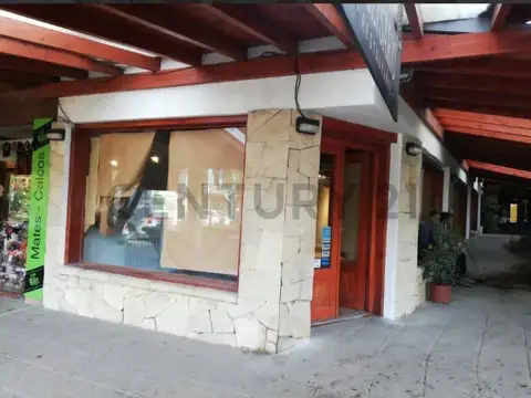 Av. Arrayanes 100