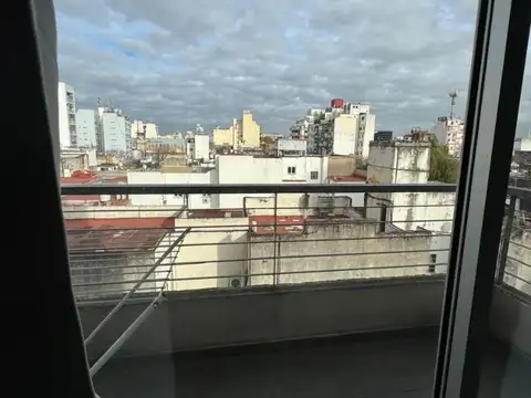 ALQUILER MONOAMBIENTE AMOBLADO CON AMENITIES EN BALVANERA