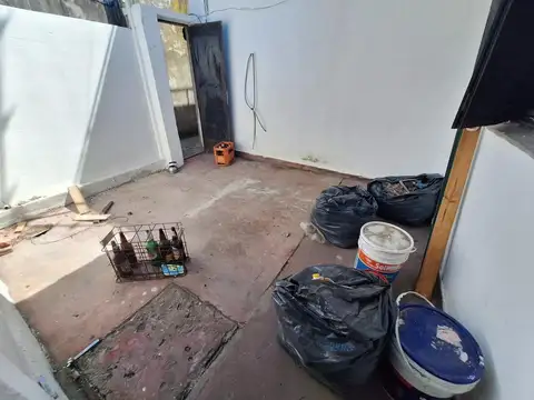 Depto Tipo Casa en Alquiler de 1 dormitorio