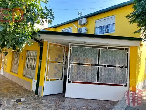 Vende Casa Centro Oeste Neuquén 