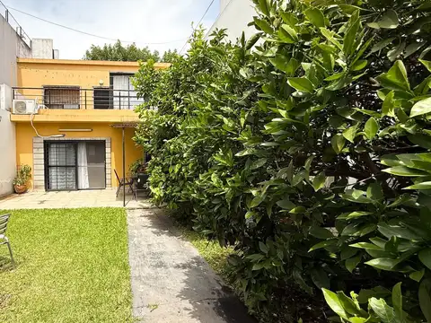 Venta Ph Único Tipo Casa - Jardín propio - Quincho y Parrilla - Sin expensas