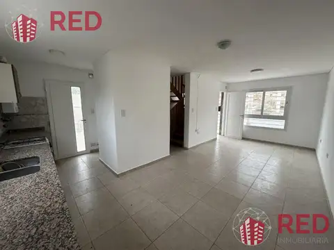 Depto Tipo Casa en Venta en Neuquen, USD 170.000