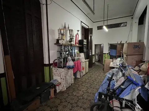 Casa 6 ambientes con 3 baños