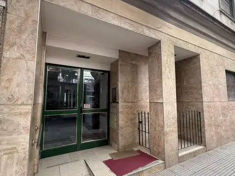 Jerónimo Salguero 700