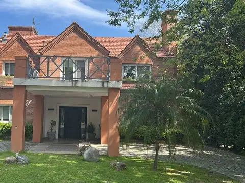 Alquiler temporal Exelente casa Country San Carlos Lote central Enero 2027