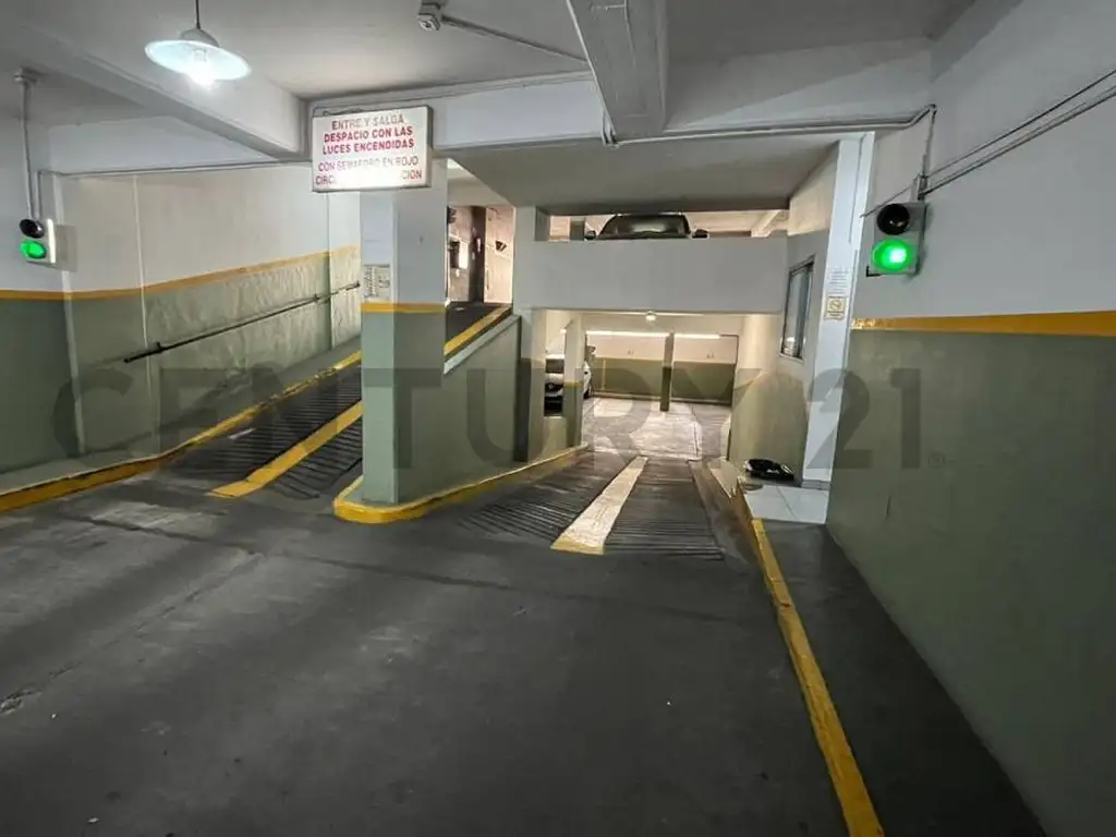Amenabar 1500, Piso 2