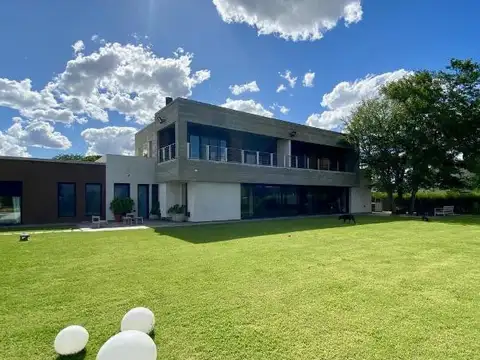 Casa en Hudson Greenville Polo