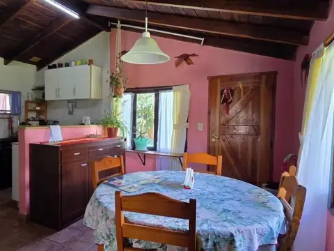 Casa 2 ambientes con 1 baño